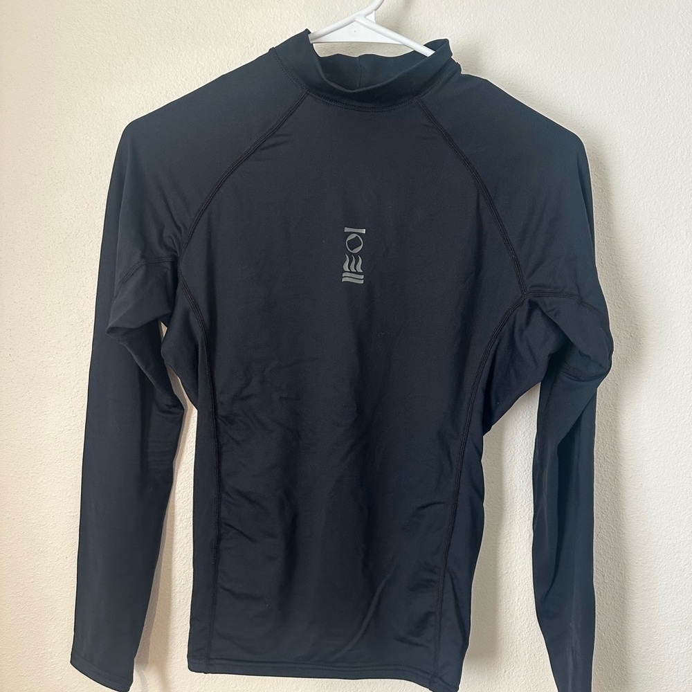 Women's Black Long Sleeve Top